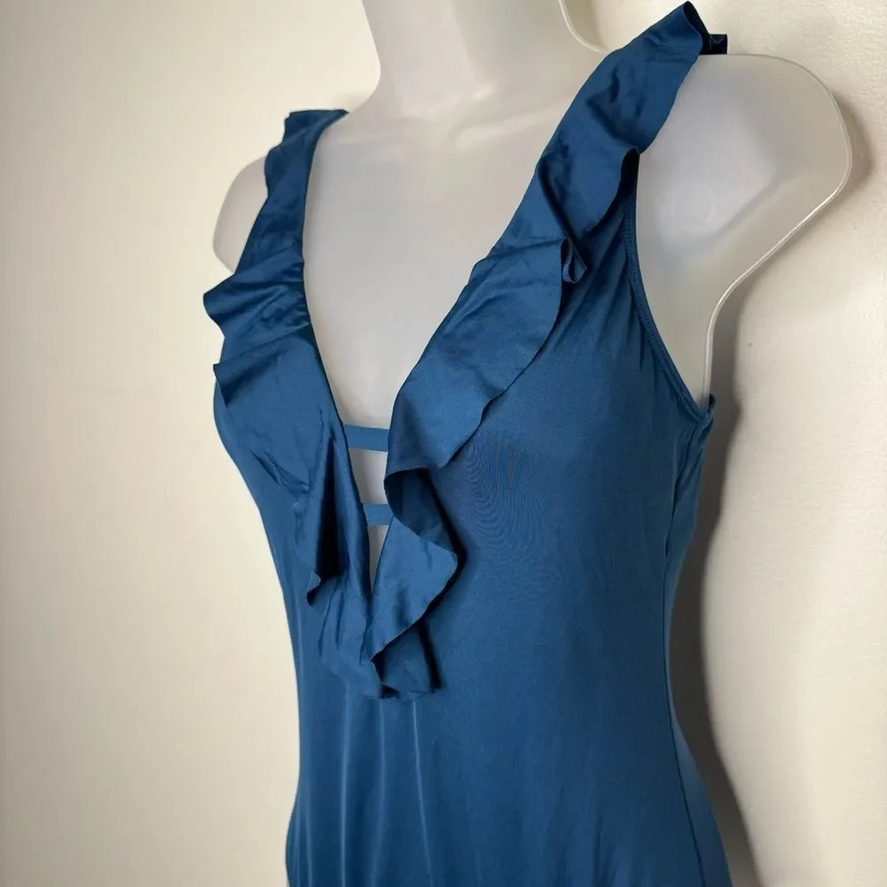 Shade & Shore Swimwear Ruffle Plunge One Piece. Size Small